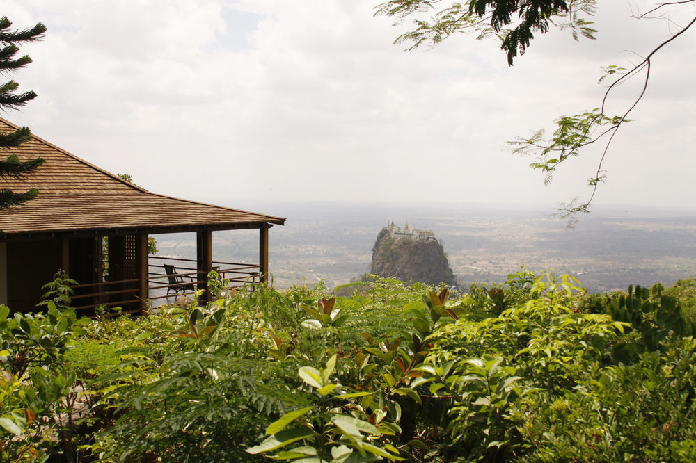 Popa Mountain Resort Mount Popa Екстериор снимка