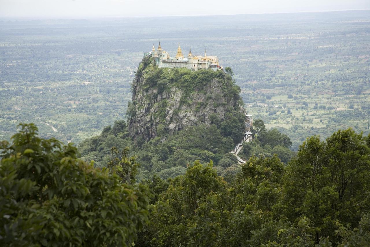 Popa Mountain Resort Mount Popa Екстериор снимка
